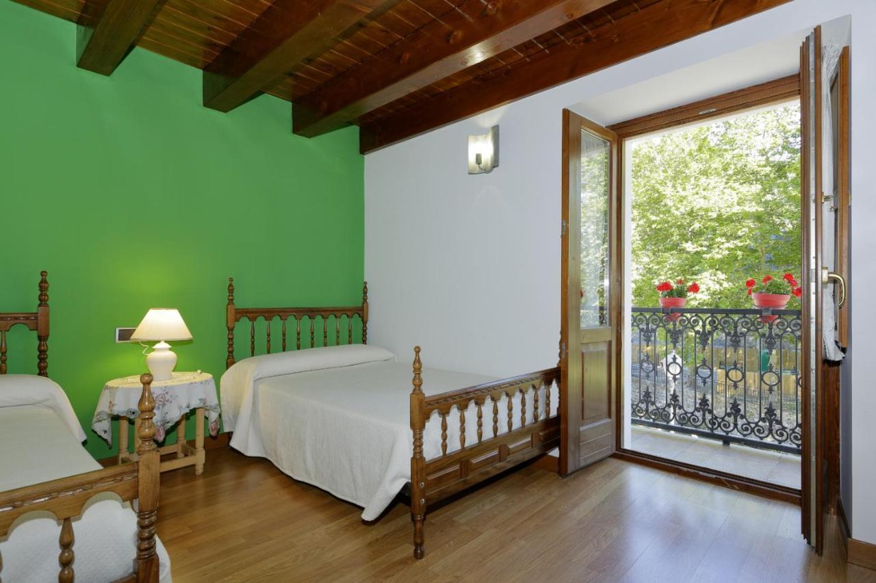Appartamento Aizkolarienea Ochagavía Esterno foto
